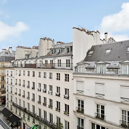 Sereners - Rue Saint Denis-3
